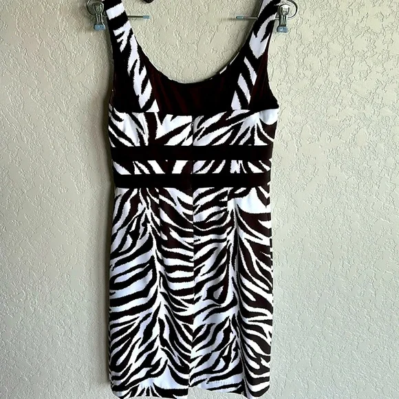 Connected Apparel Brown and White Zebra Print - Picture 4 of 10